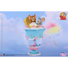 Soap Studio CA307 Tom and Jerry: Candy Parfait Snow Globe